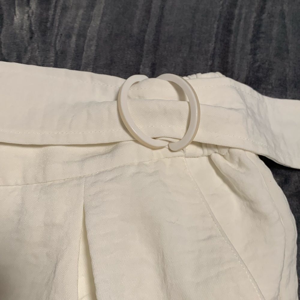 B New York Women Cream Textured Wide Leg Belted Pants Medium Off White Boho Flaw - Picture 3 of 12